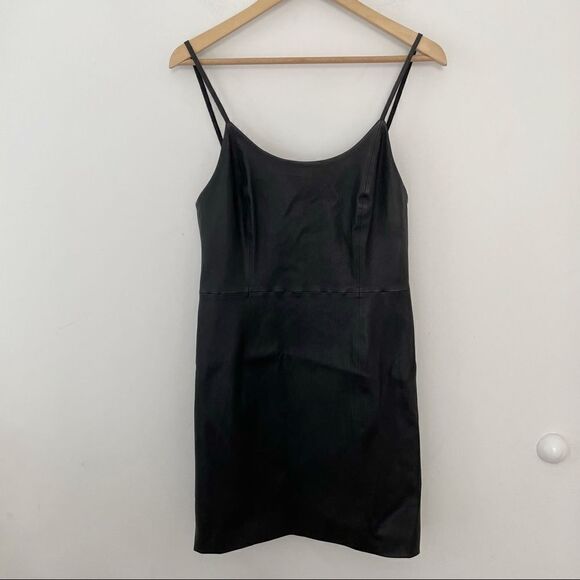 Alice + Olivia Nelle Fitted Leather Mini Dress - Picture 4 of 12